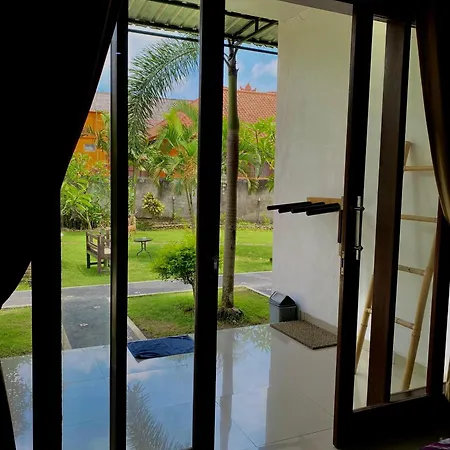 Padang-Padang Sari Homestay Uluwatu  Exterior photo