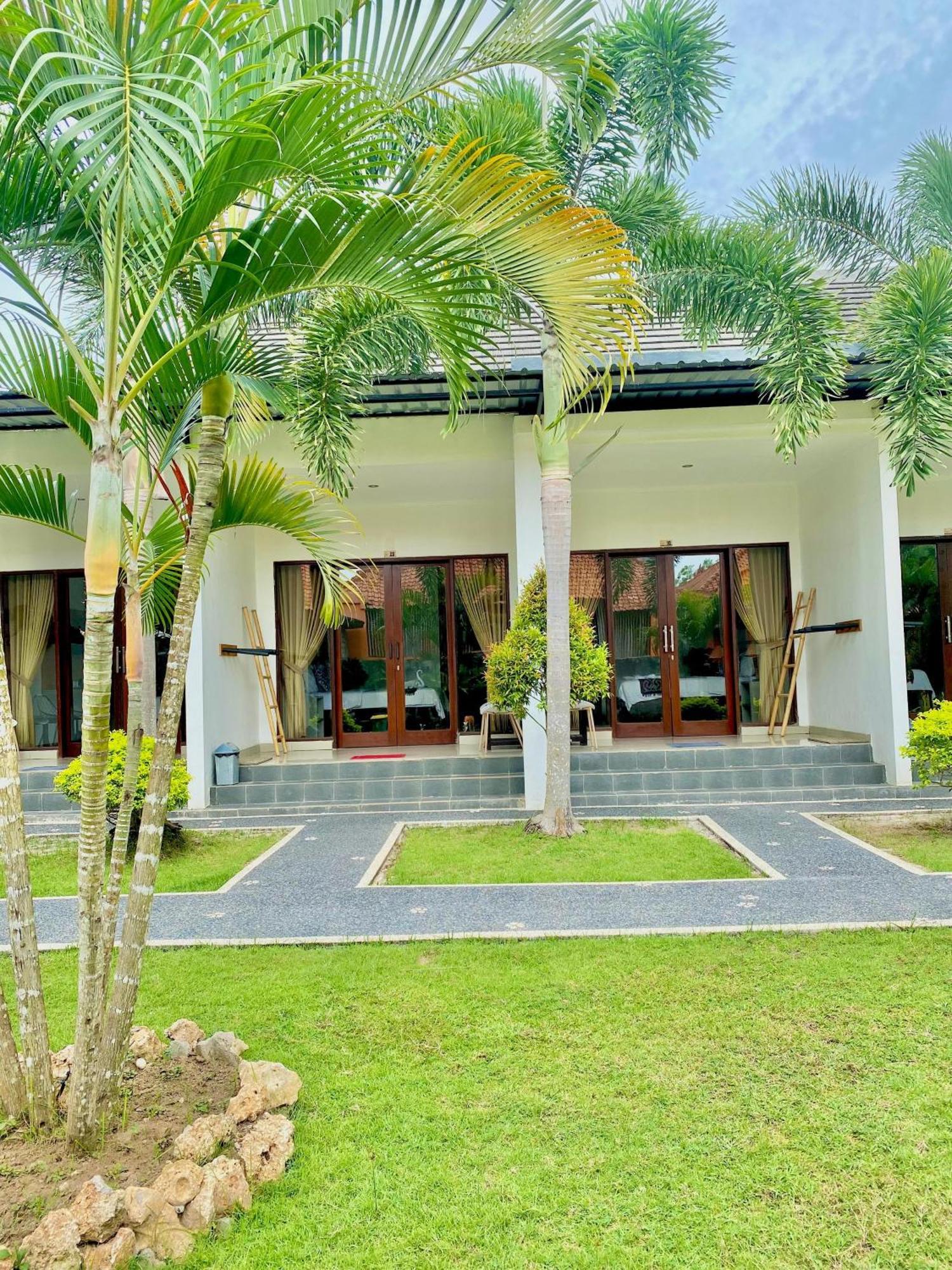 Padang-padang Sari * Uluwatu