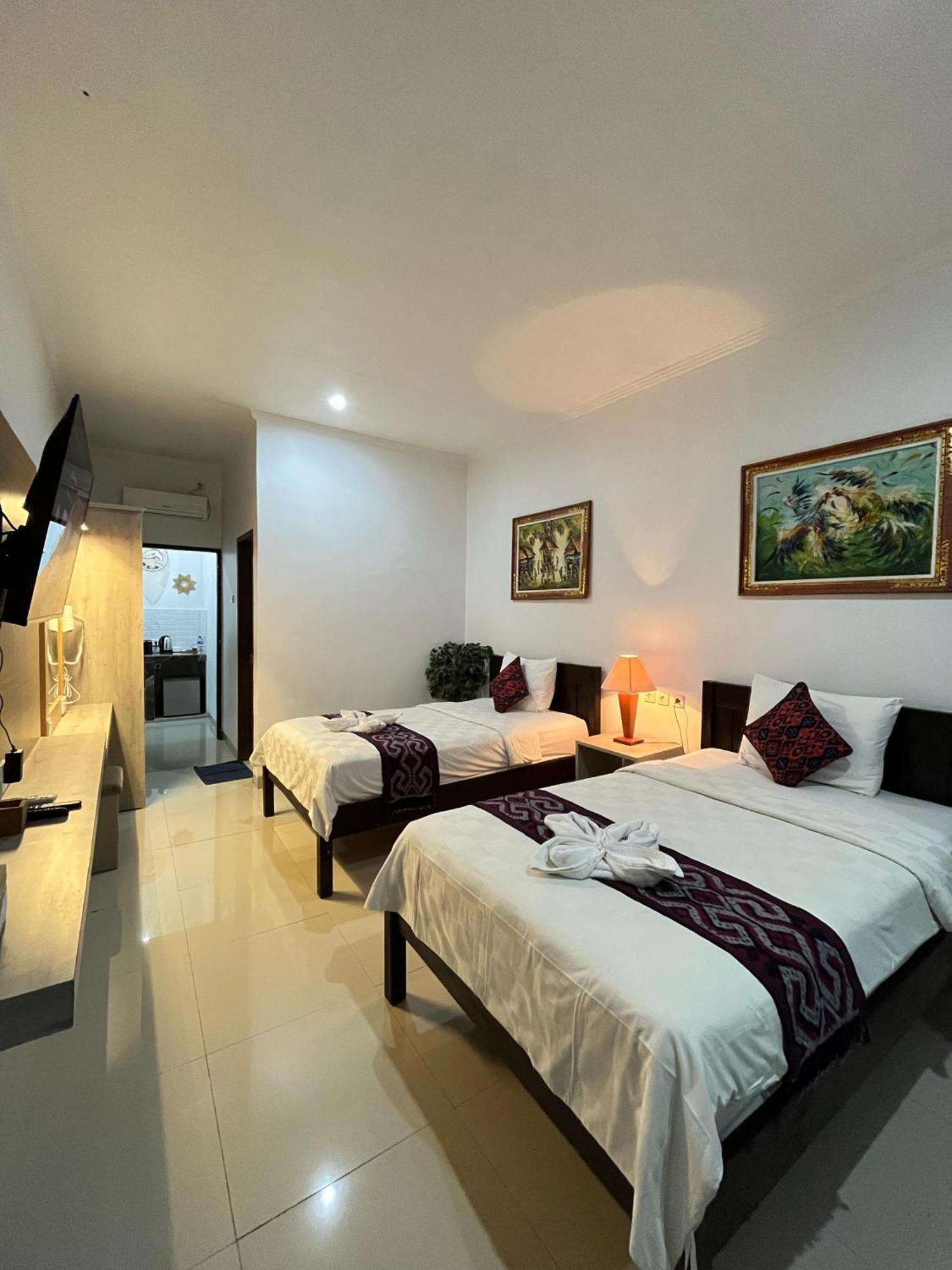 Padang-padang Sari Uluwatu